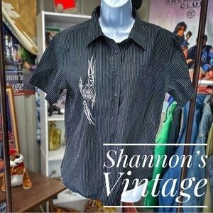 House of Blues Y2K pinstripe sz large shirt A2